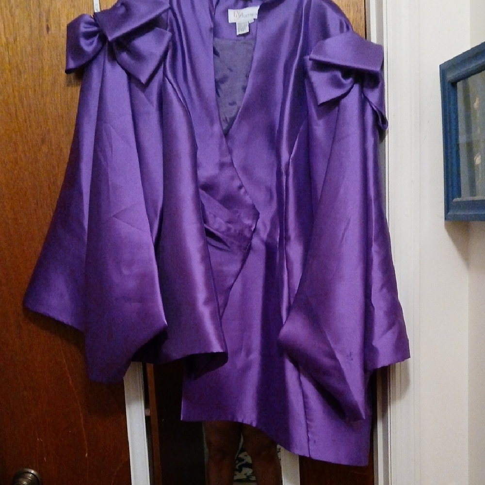 Purple Satin Two Piece Suit With Bows On Shoulder Detail And Draped Collar. - Picture 5 of 5
